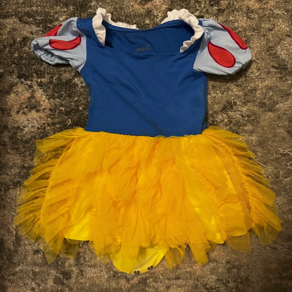 Posh Peanut Disney Snow White 3-6 month